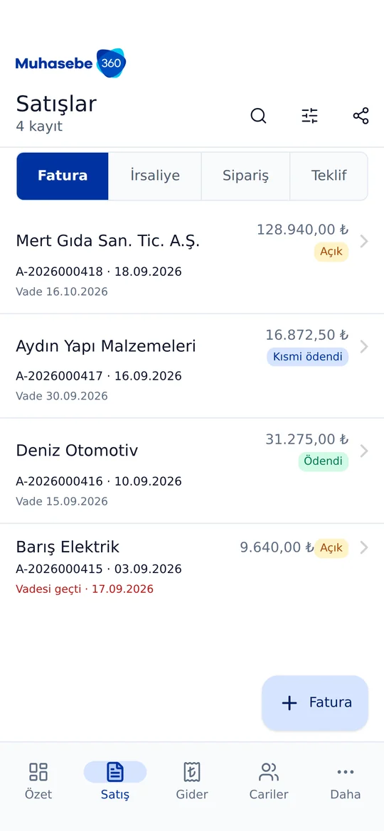 Muhasebe360 mobil uygulaması — Satışlar ekranı